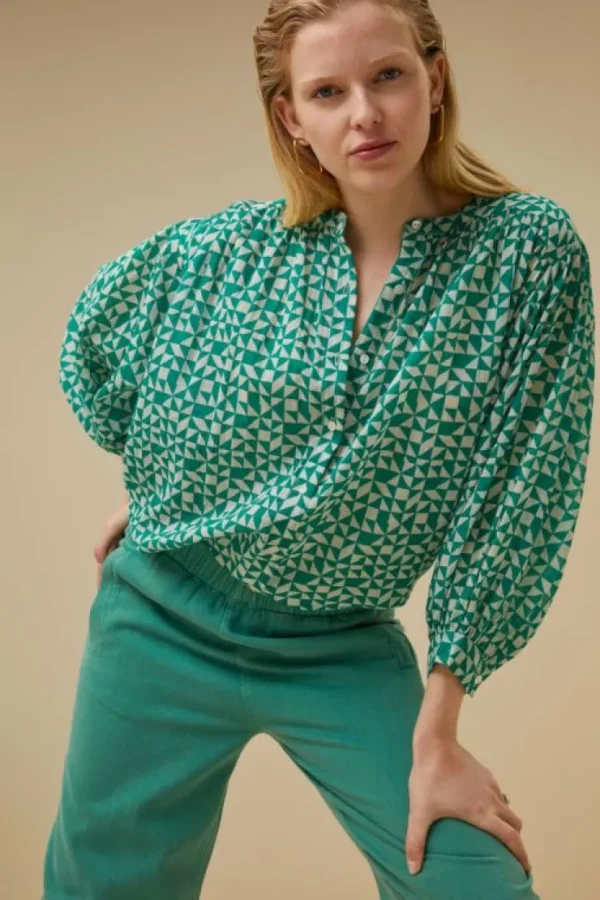 lucy graphic blouse | graphic green-By bar Clearance