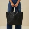 shopper bag | black-By bar Hot